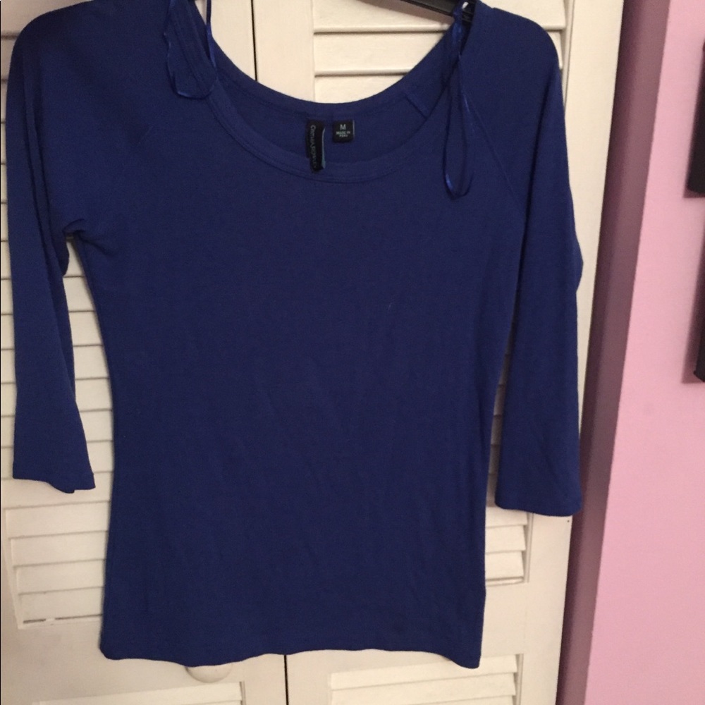 Blue top